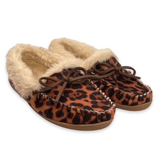 J.Crew Factory Leopard Calf Hair Moccasin Slippers  Size 6 - Picture 1 of 11